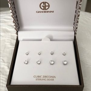 NWT 💫Cubic Zirconia sterling silver earrings